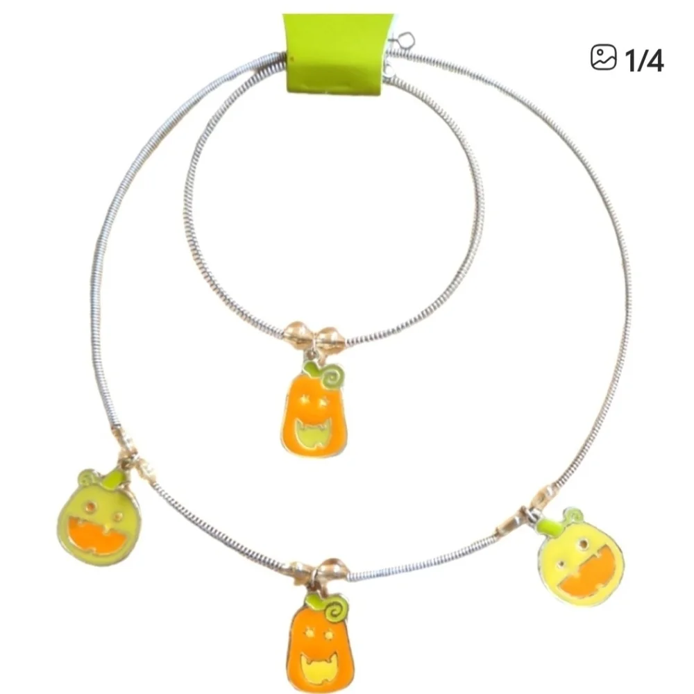 Halloween Necklace + Bracelet Set Pumpkin Charms Child